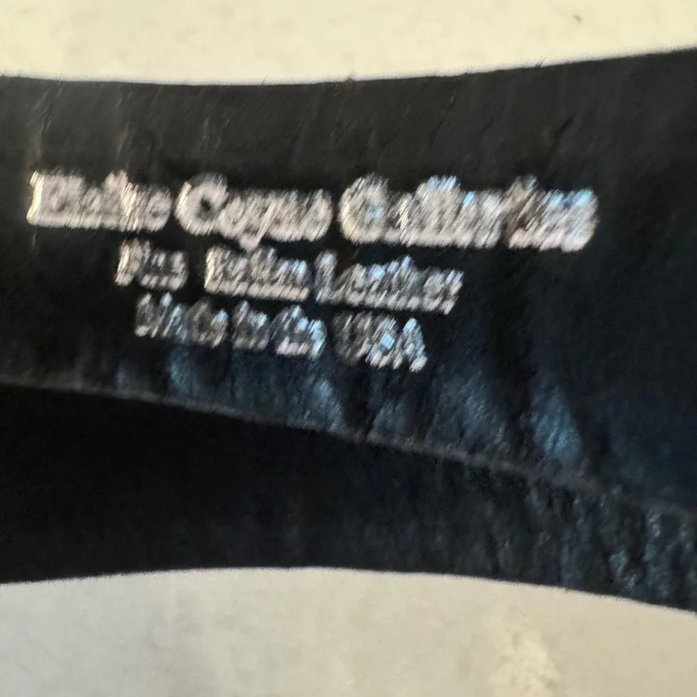 Elaine Coyne Galleries Belt Womens Small Brown Croc Leather Mixed Metal Floral